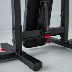 Tiltable and foldable weight bench with adjustable pegs