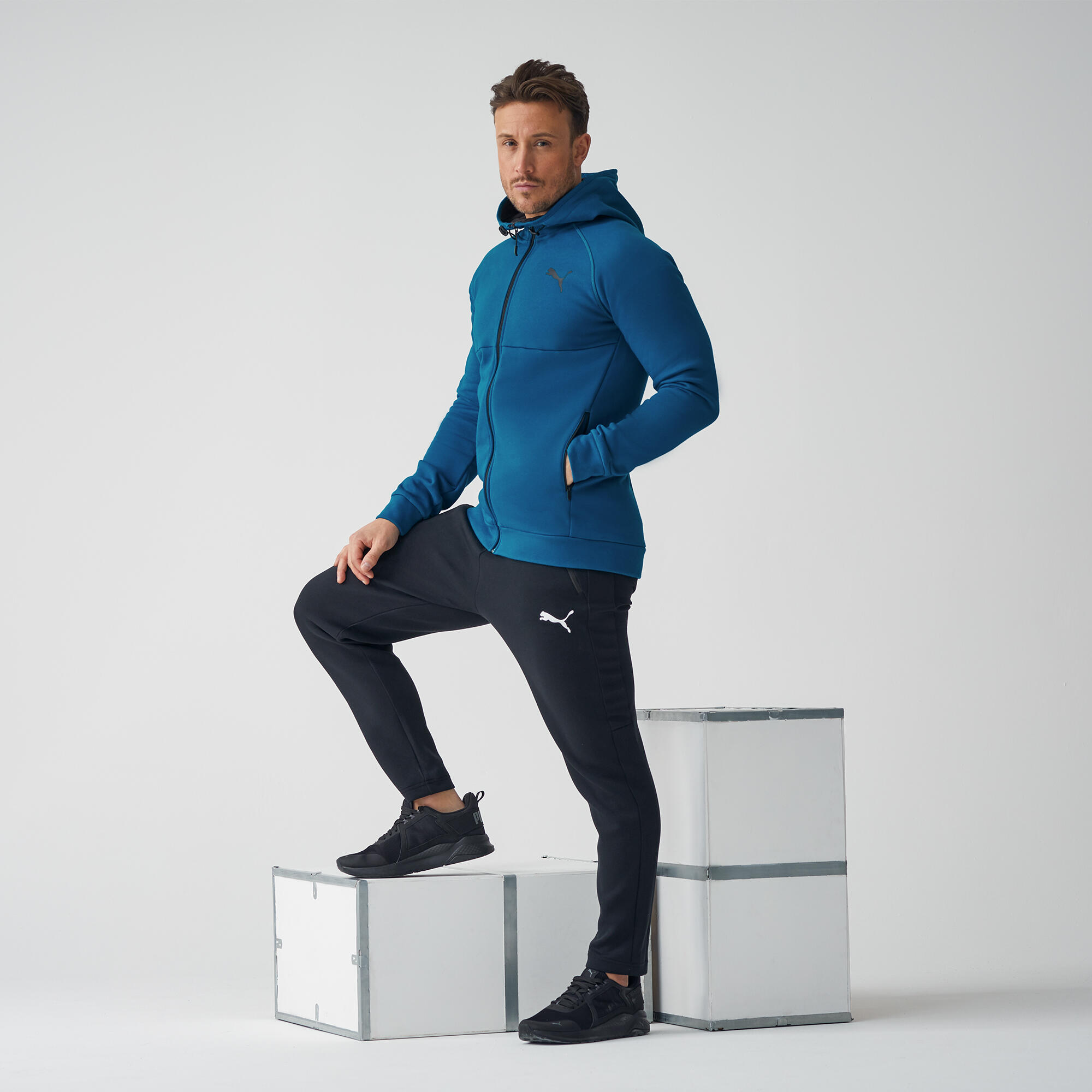 black mens jogging bottoms