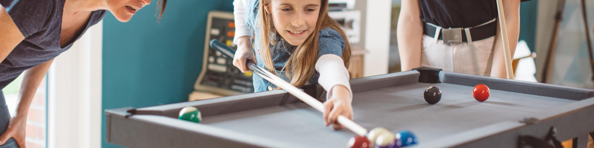jouer au billard avec les enfants jouer au billard avec les enfants