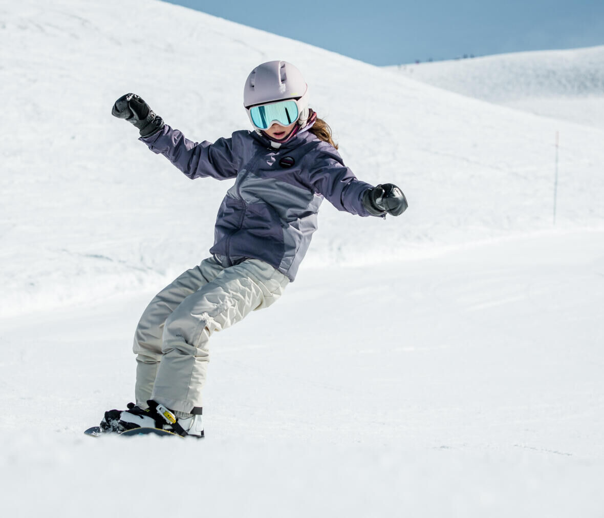 À quel âge un enfant peut-il prendre son premier cours de snowboard ?