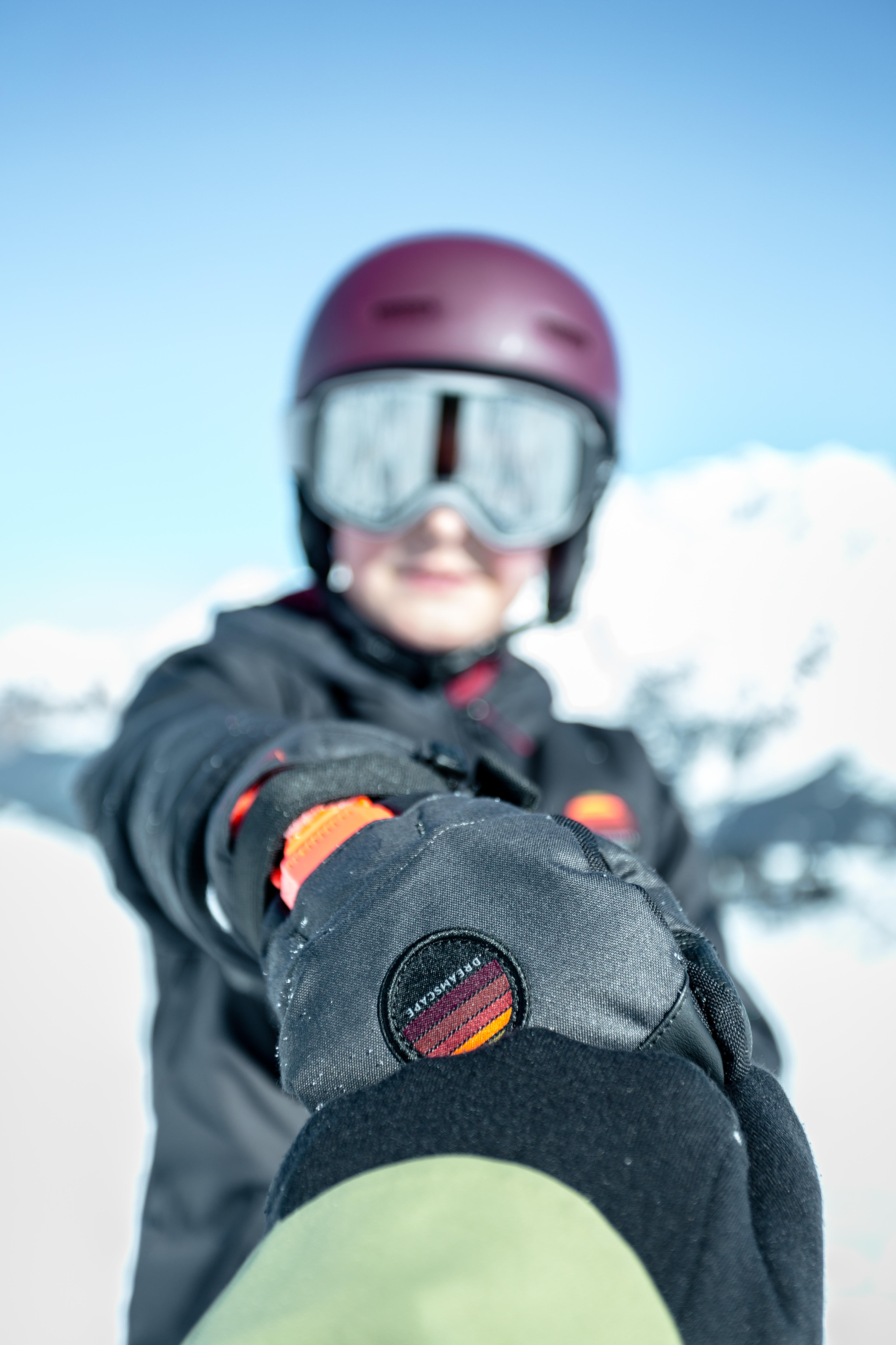 Kids’ Snowboard Protective Mittens - MI 500 Black/Orange - DREAMSCAPE