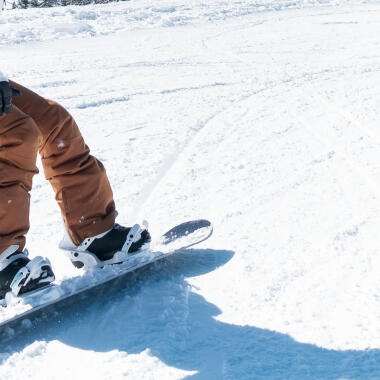 Hoe kies ik snowboardschoenen?
