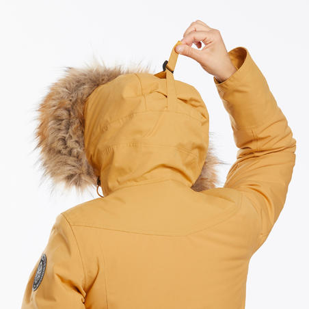 Куртка жіноча SH500 U-Warm для туризму, водонепроникна – Гірчична