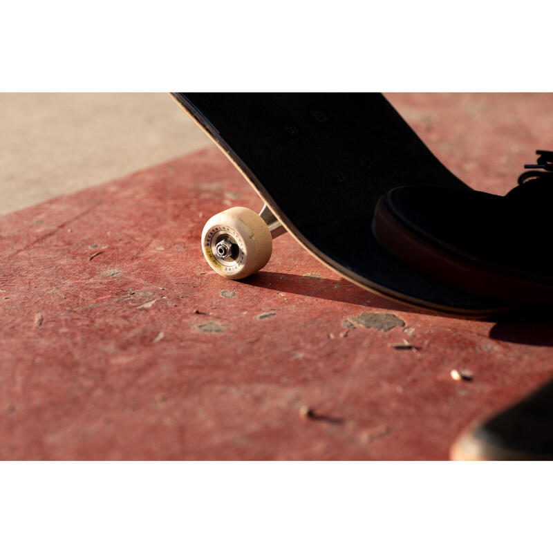 Sada 4 skateboardových koleček 52 mm 99A bílá kónická 