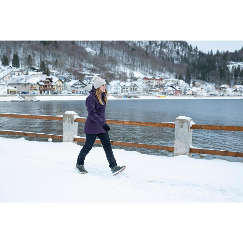 Dámská turistická bunda SH 100 Warm fialová