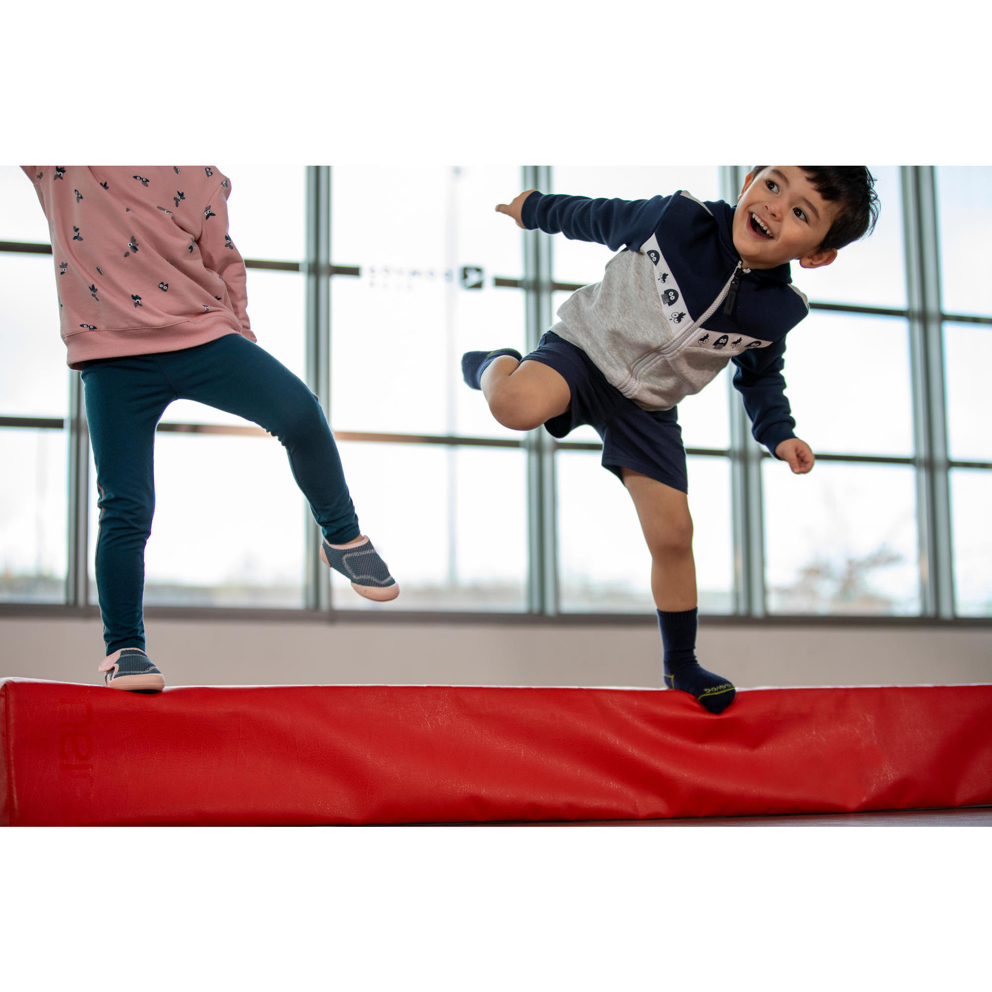 Comprar Pantalones Bebé | Decathlon