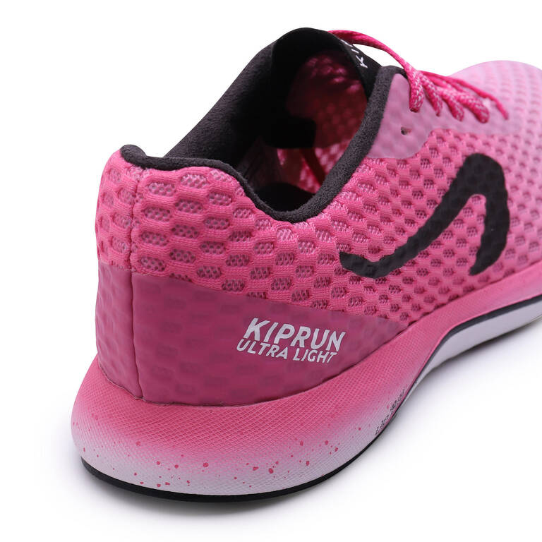 Sepatu Lari Kiprun Ultralight Wanita - pink