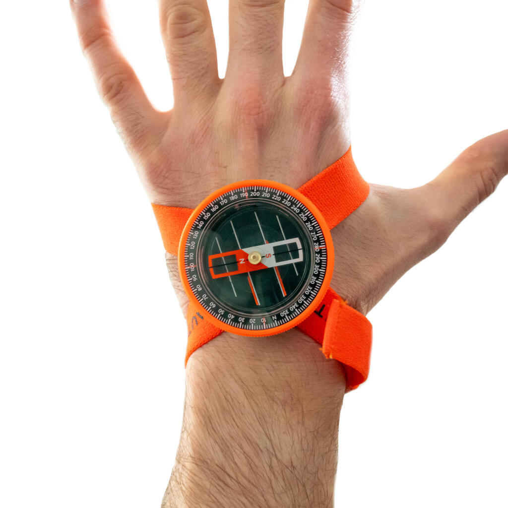RÝCHLY a STABILNÝ kompas na MULTISPORT na zápästie oranžovo-čierny