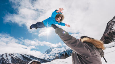 Neige-Randonnee-activites-ski.jpg