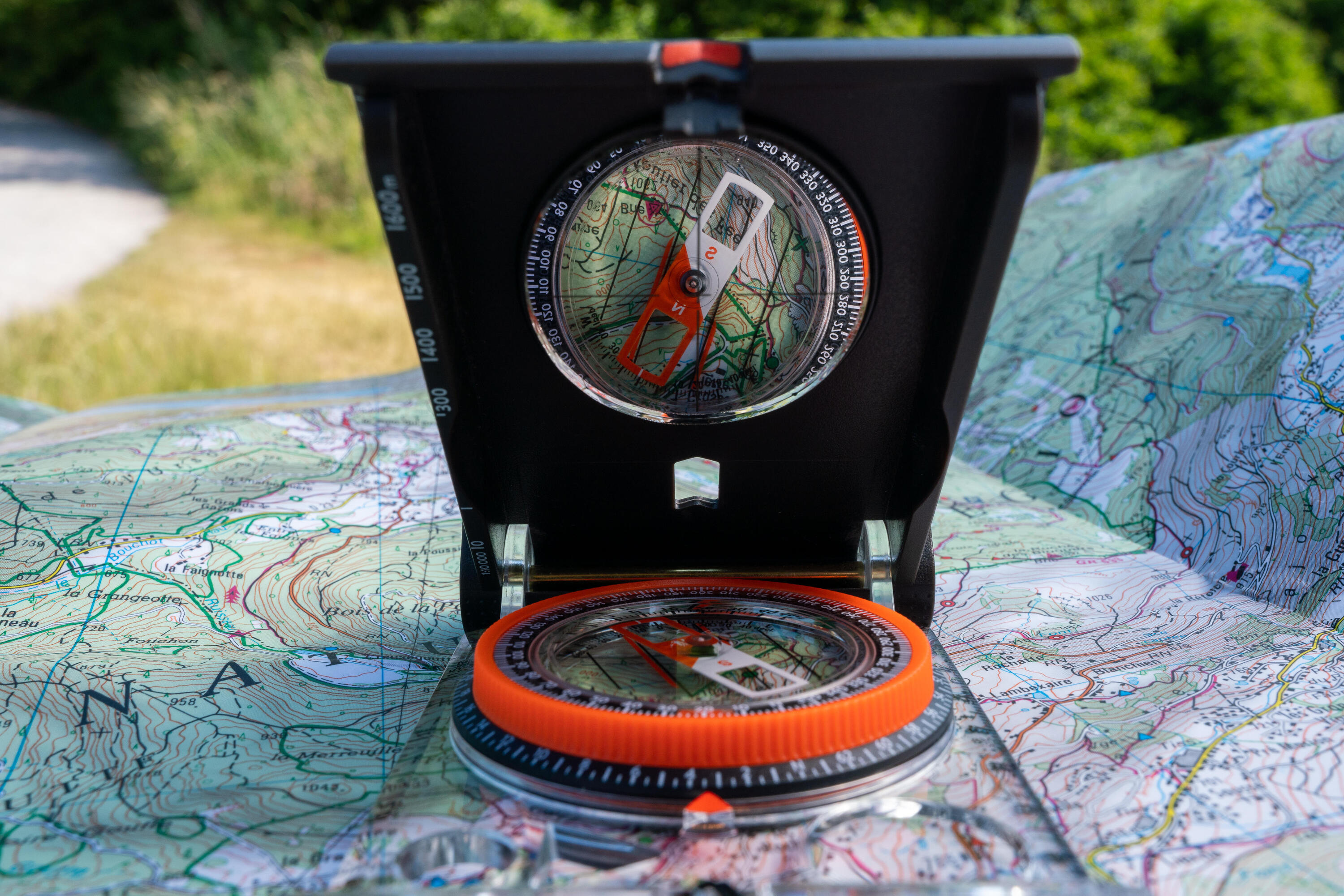 Peilkompass mit Spiegel Grad- und Stricheinteilung - Explorer 900 13/13