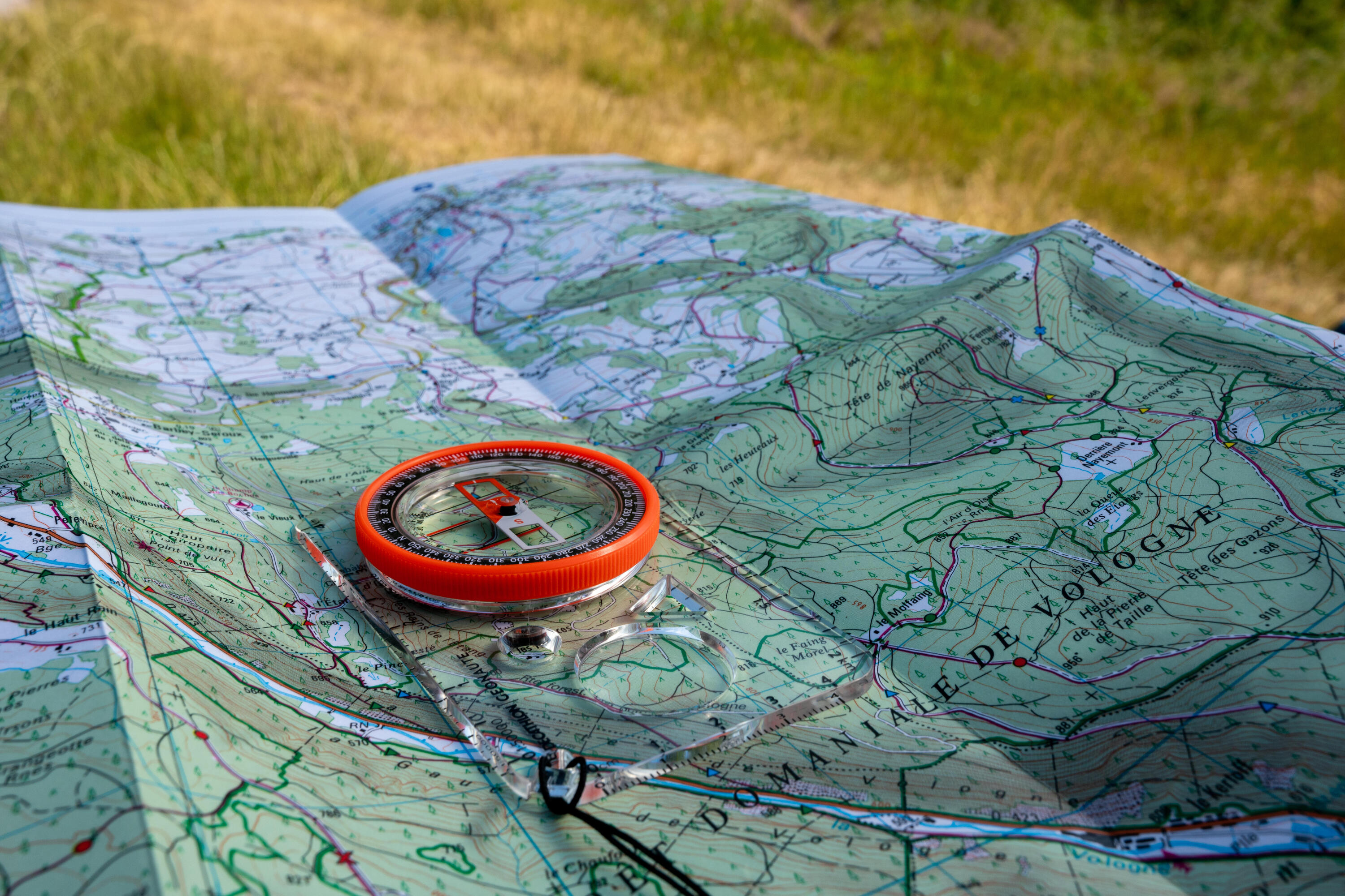 Buzola na orientační běh a turistiku Explorer 500 oranžová 2/14