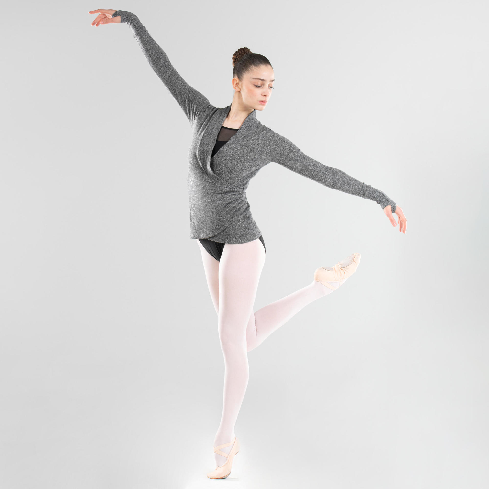 Women's heather grey ballet heart cover