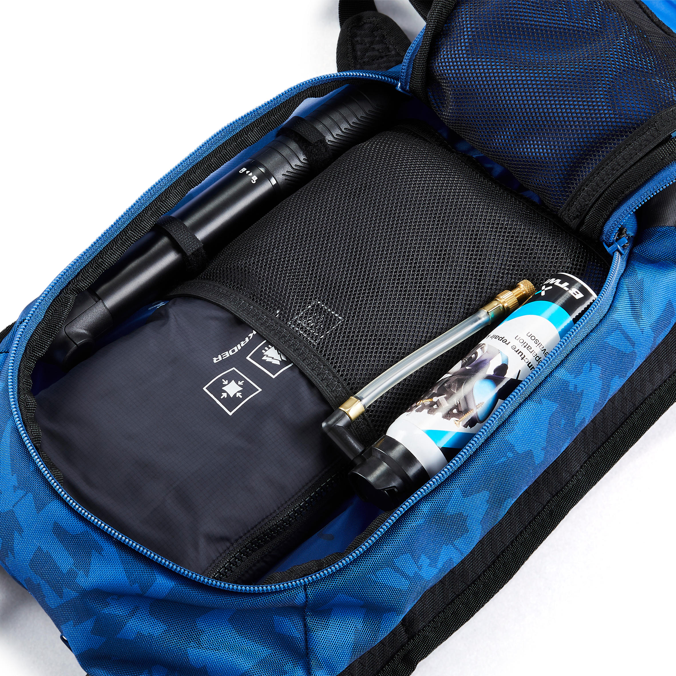 MALETA HIDRATACIÓN 6L - 2L agua MTB ST 520 AZUL - Decathlon