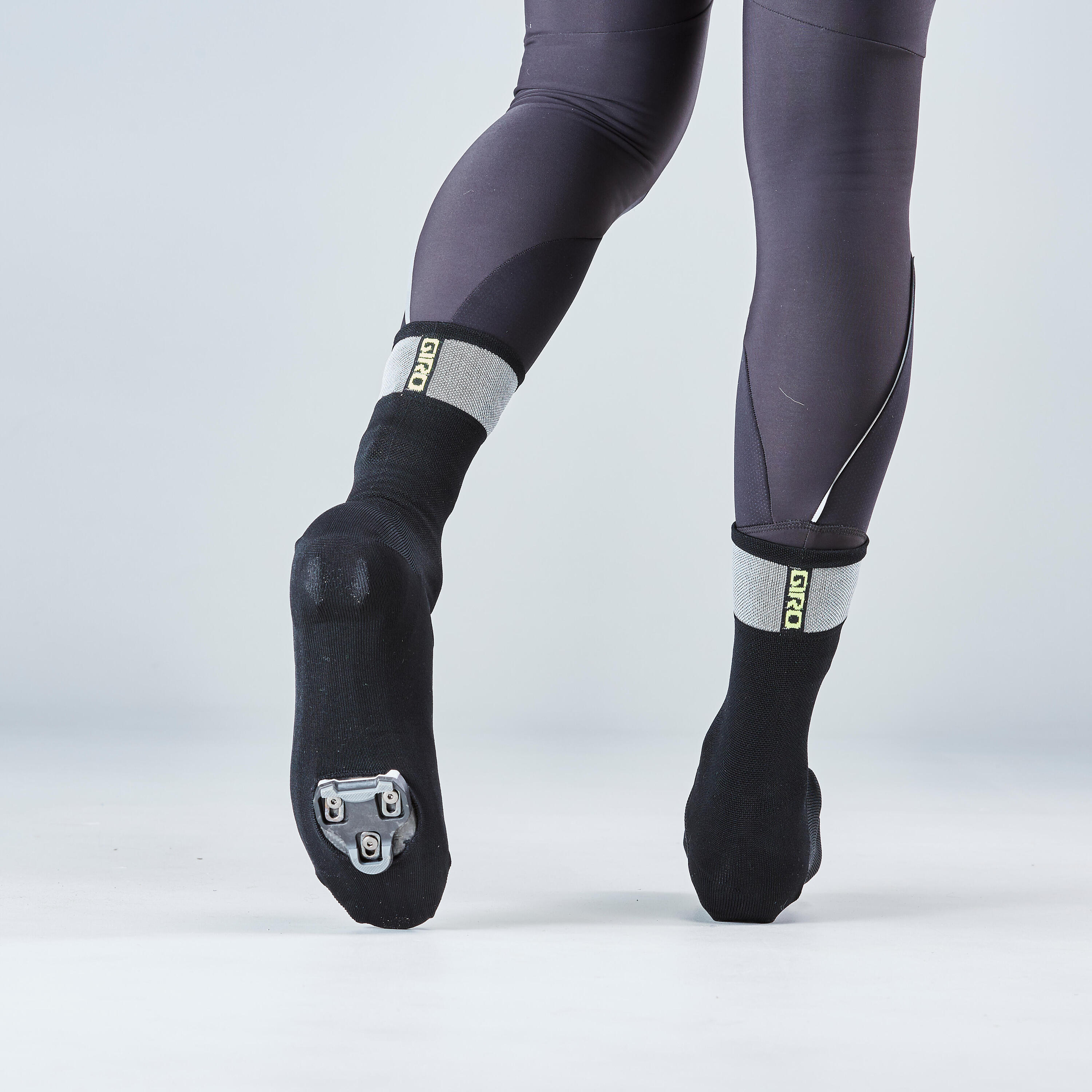 Knitted Cycling Overshoes - Black 6/8