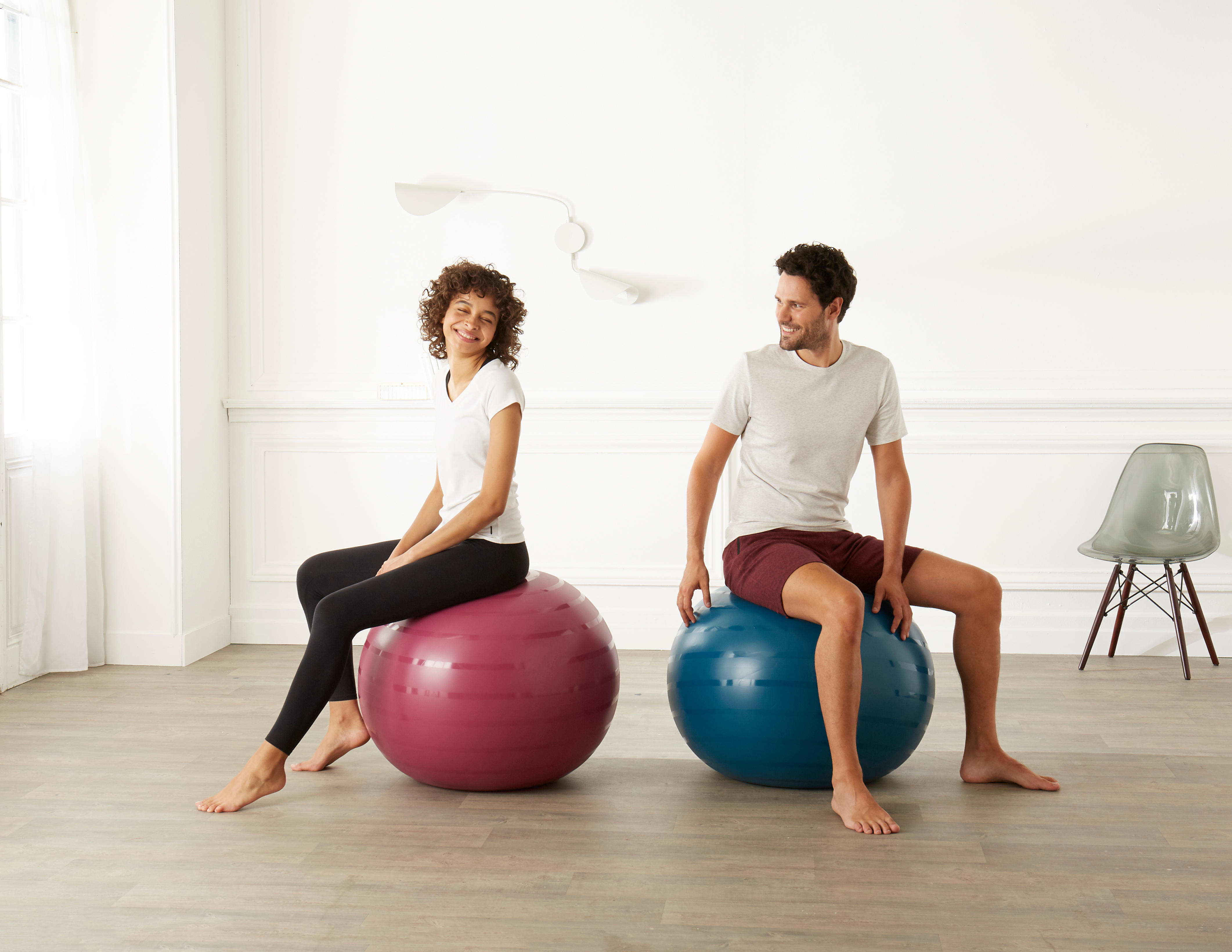 Size 1 Pilates Swiss Ball - Blue - DOMYOS