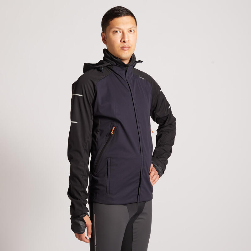 Chaqueta Running Kiprun Warm Regul Hombre Azul Negro Inv. Perlante Cortaviento