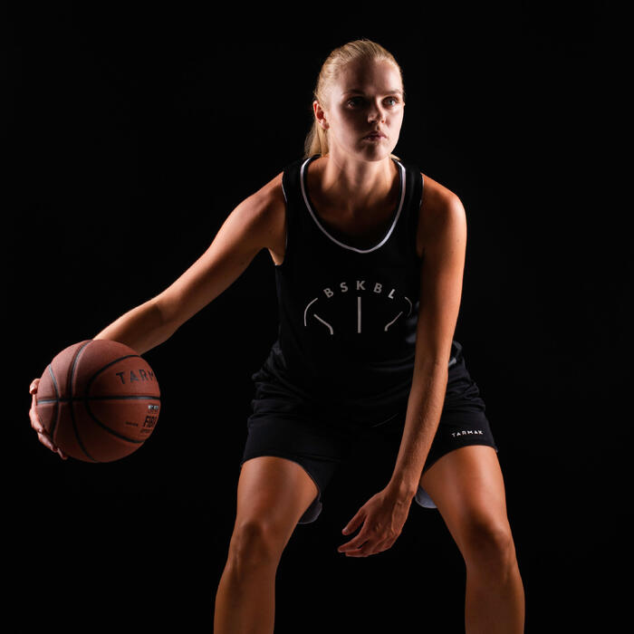 Women S Sleeveless Reversible Basketball Jersey T500r Black Grey Bskbl Tarmak Decathlon