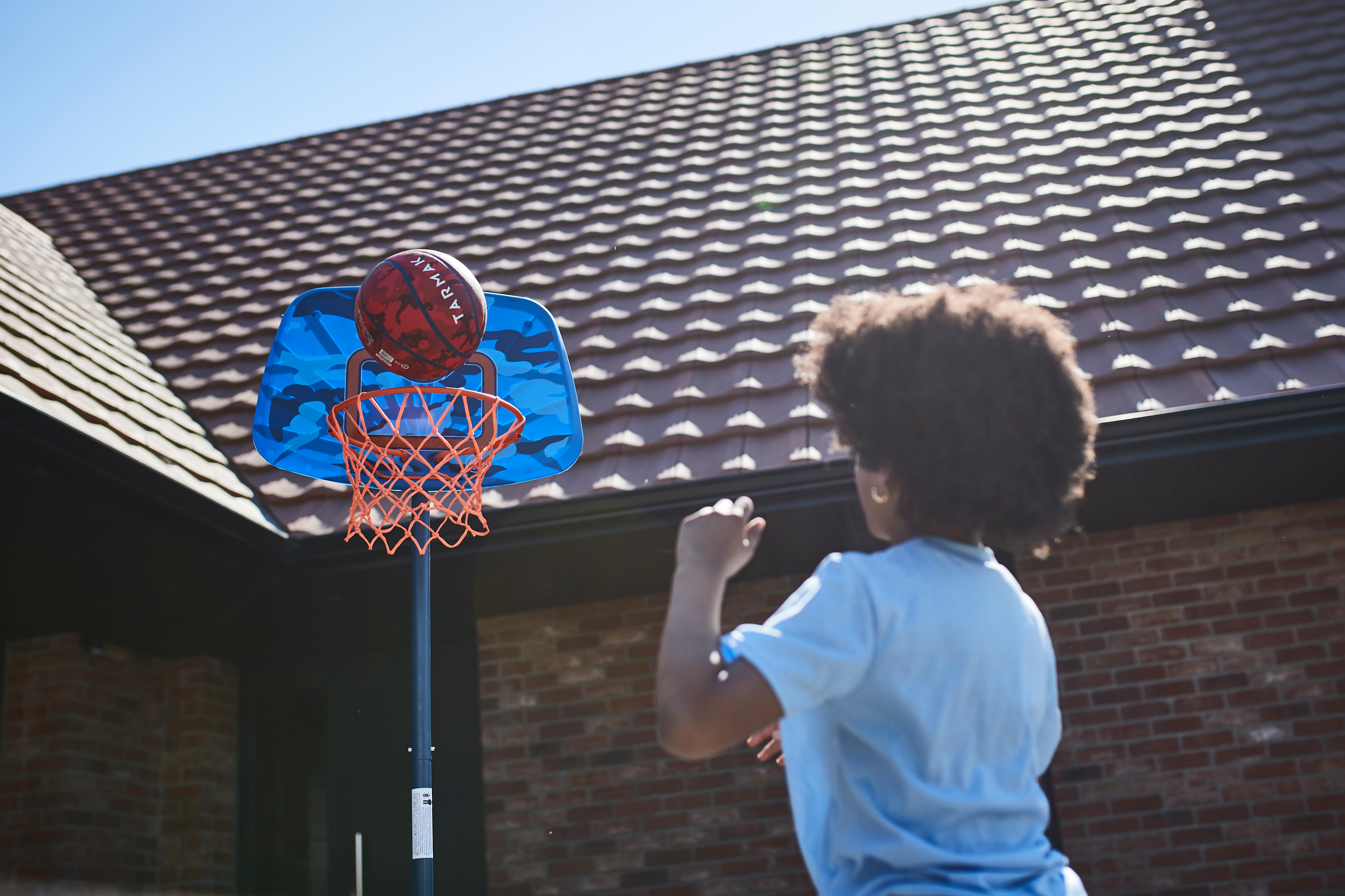 Panier de basketball sur pied Aniball réglable de 1,30 à 1,60 m - K 500 bleu - TARMAK