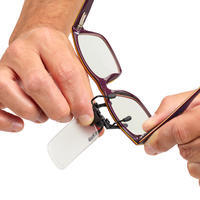 Zaštita za oči za sportske strelce koji nose naočare