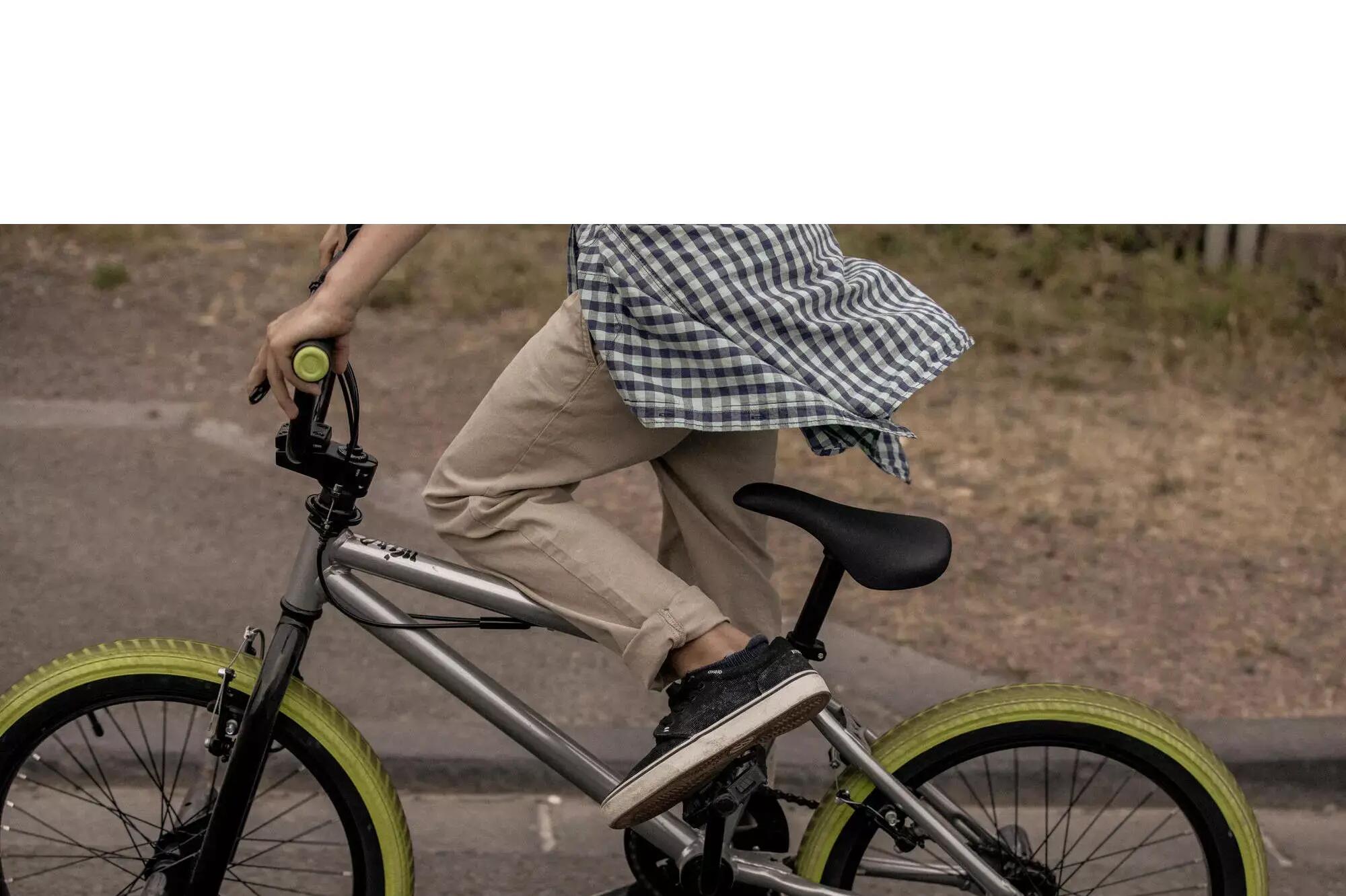 pneu rouge bmx