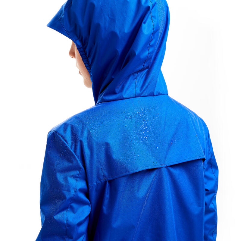 Dětská fotbalová bunda do deště T500 modrá