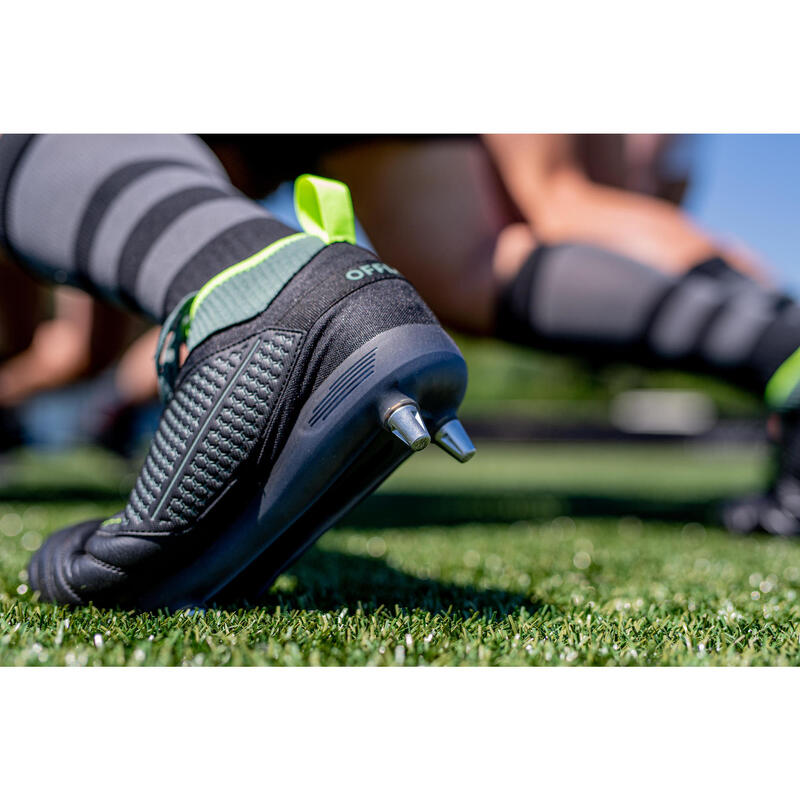  Come scegliere le tue scarpe da rugby e i tacchetti? | DECATHLON