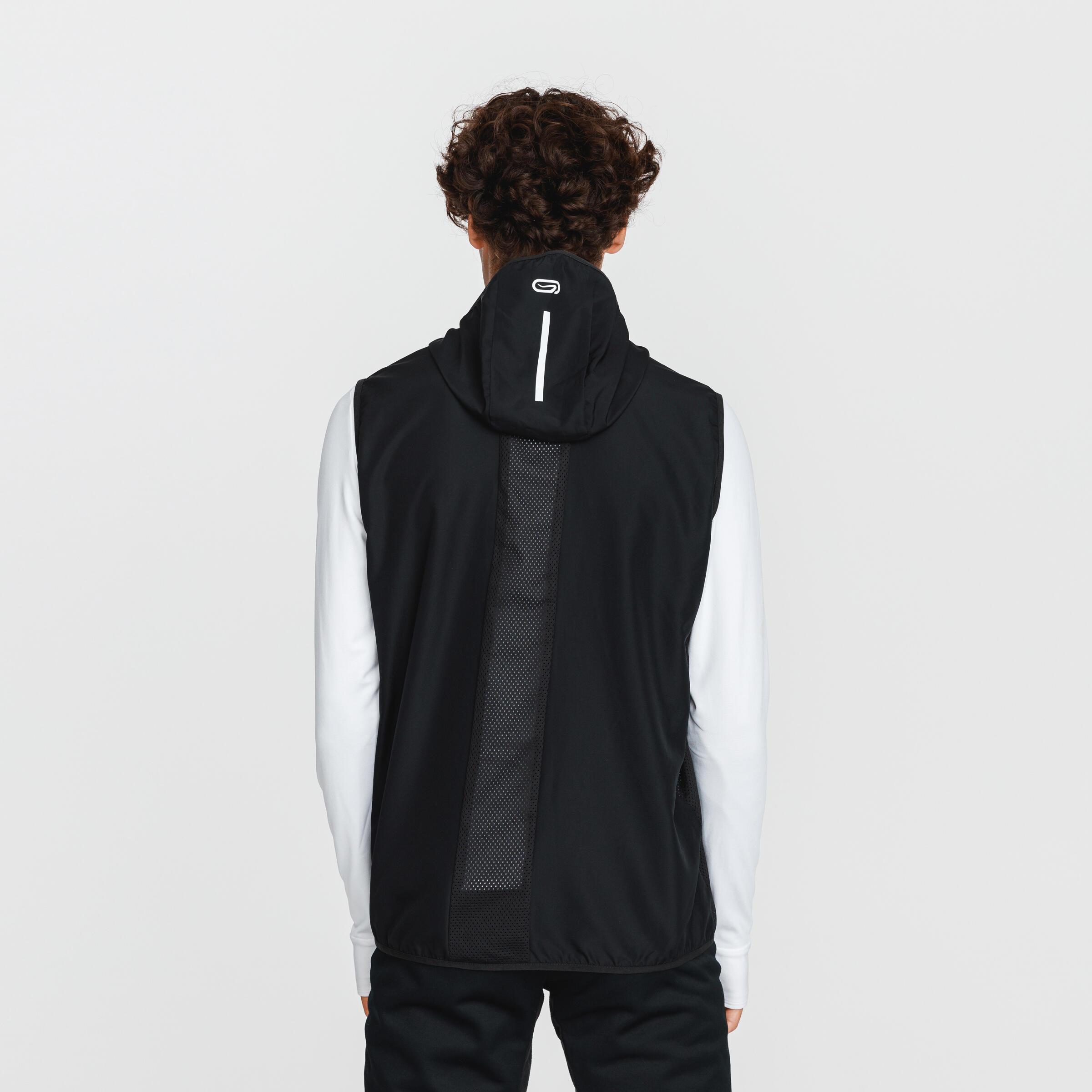 Decathlon top sleeveless jacket