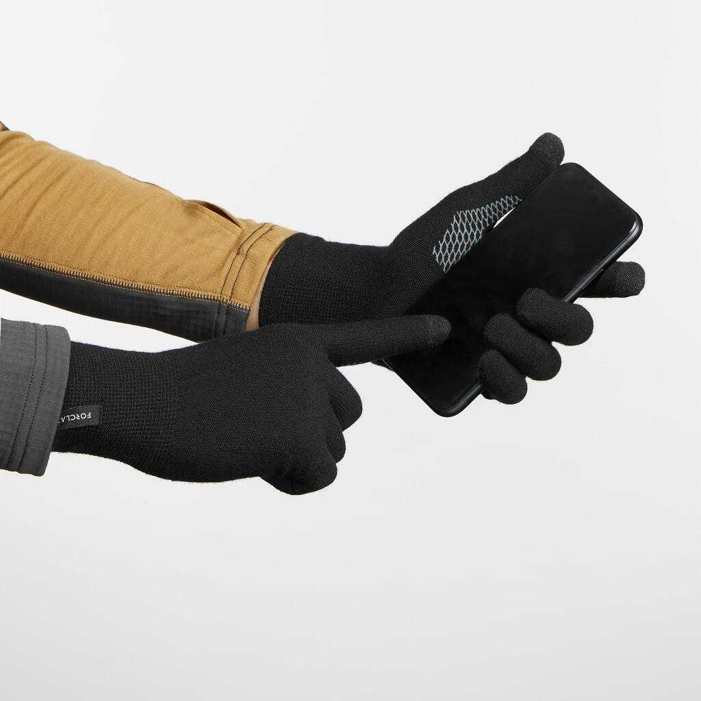 Sous-gants sans couture de trekking montagne  - MT500 noir - adulte