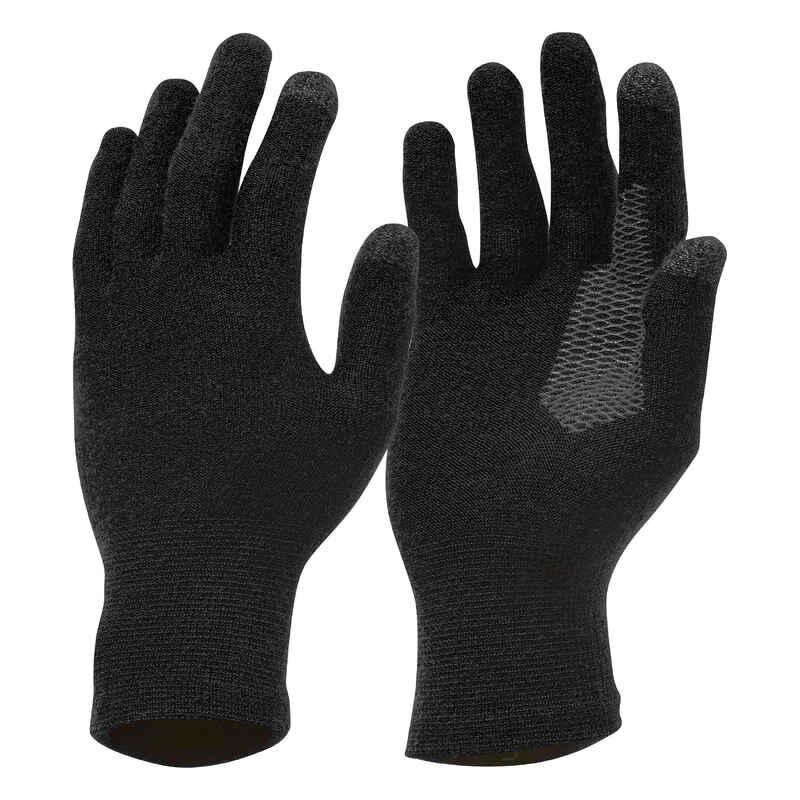 Unterziehhandschuhe Bergtrekking Trek 500 nahtlos Erwachsene schwarz Unterziehhandschuhe Bergtrekking Trek 500 nahtlos Erwachsene schwarz