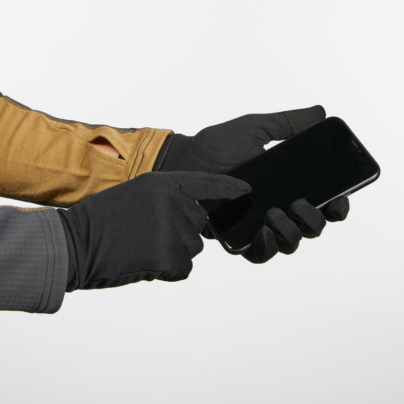 Turistické spodní hedvábné rukavice TREK 500 černé
