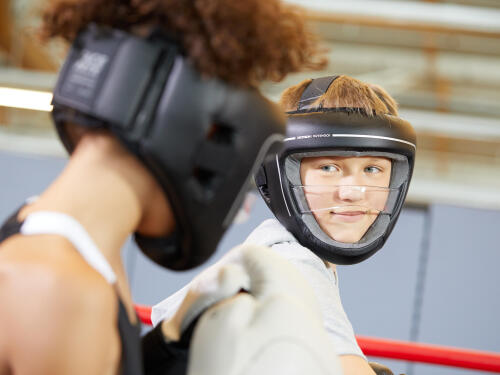Boxe : un sport aux multiples bénéfices pour votre enfant !