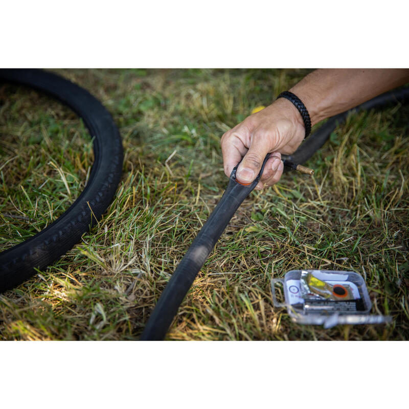 REMENDOS DE REPARAÇÃO DE CÂMARA DE AR PARA BICICLETA DE PEQUENO FORMATO