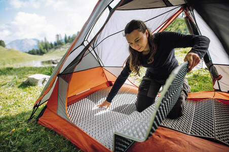 Trekking Folding Foam Mattress - MT500 Insulating - 195 x 55 cm - 1 person