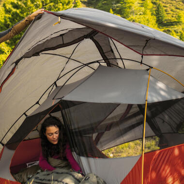 tente-installer-montagne
