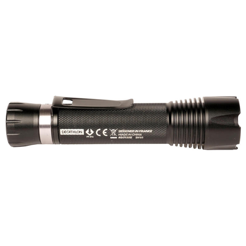 Jagd-Taschenlampe – 900 Lumen – Wiederaufladbar mit USB