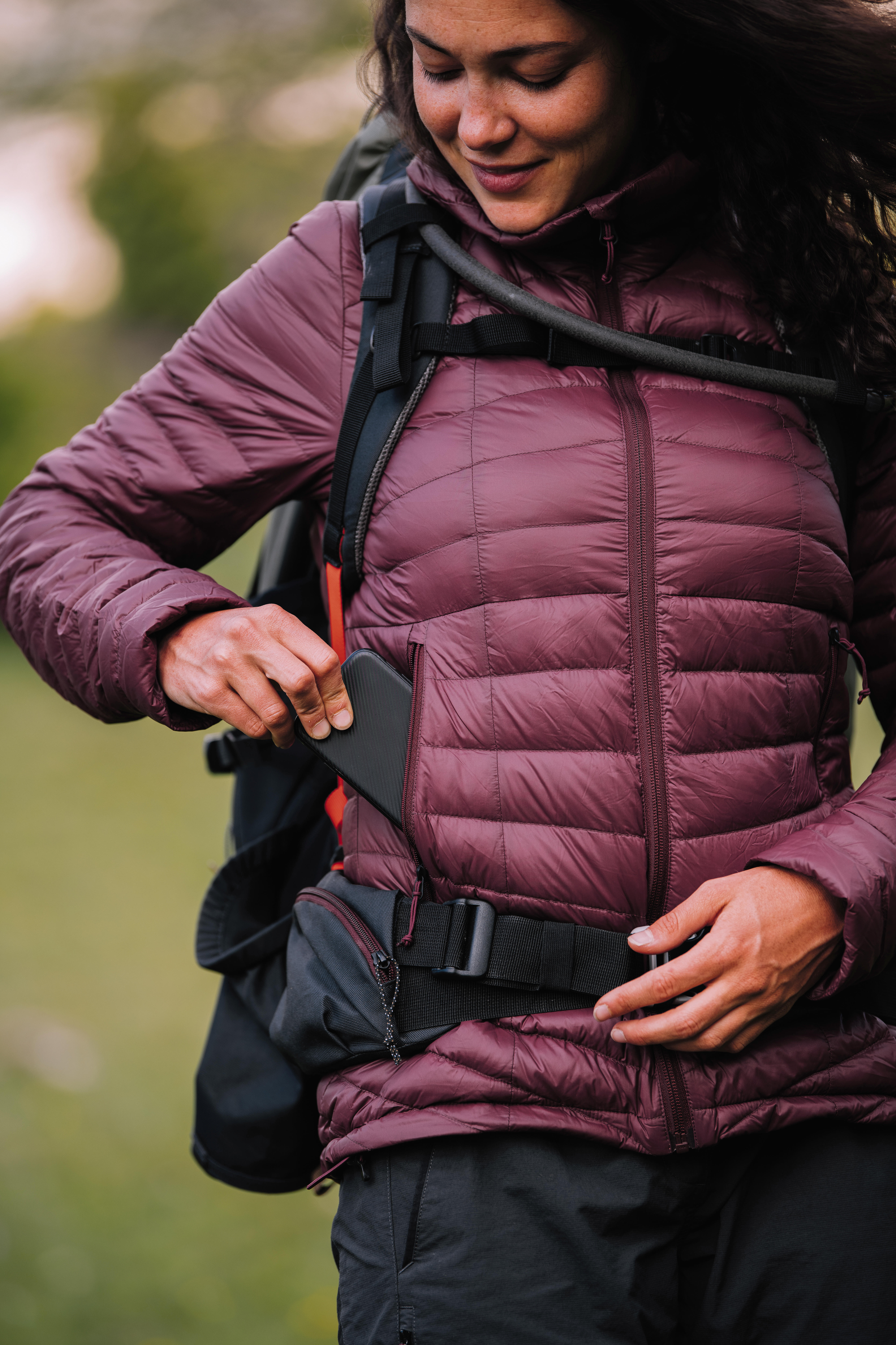 Women’s Down Hiking Jacket – MT 100 - FORCLAZ