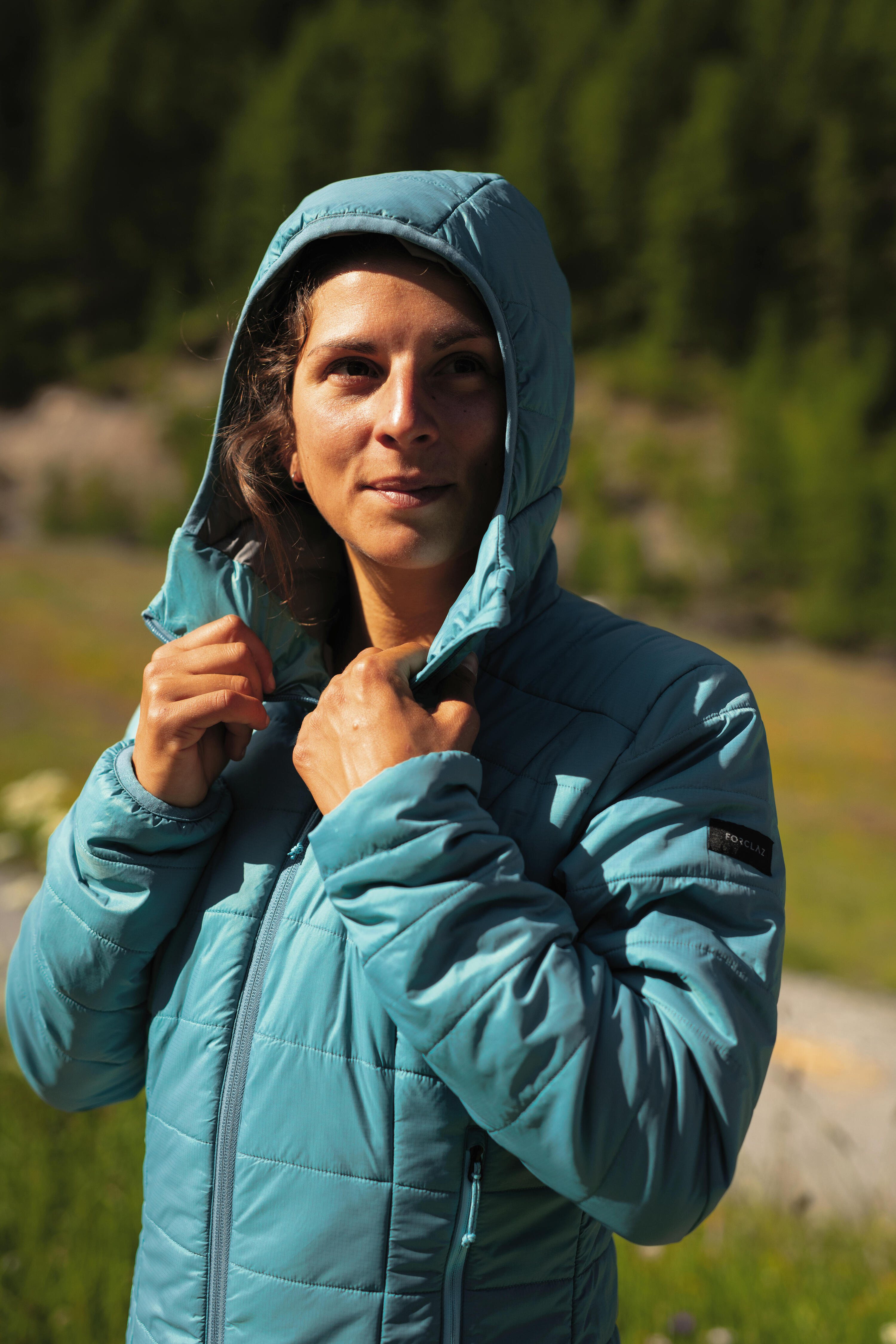 Women's Mountain Trekking Padded Jacket with Hood - MT100 -5°C 2/7