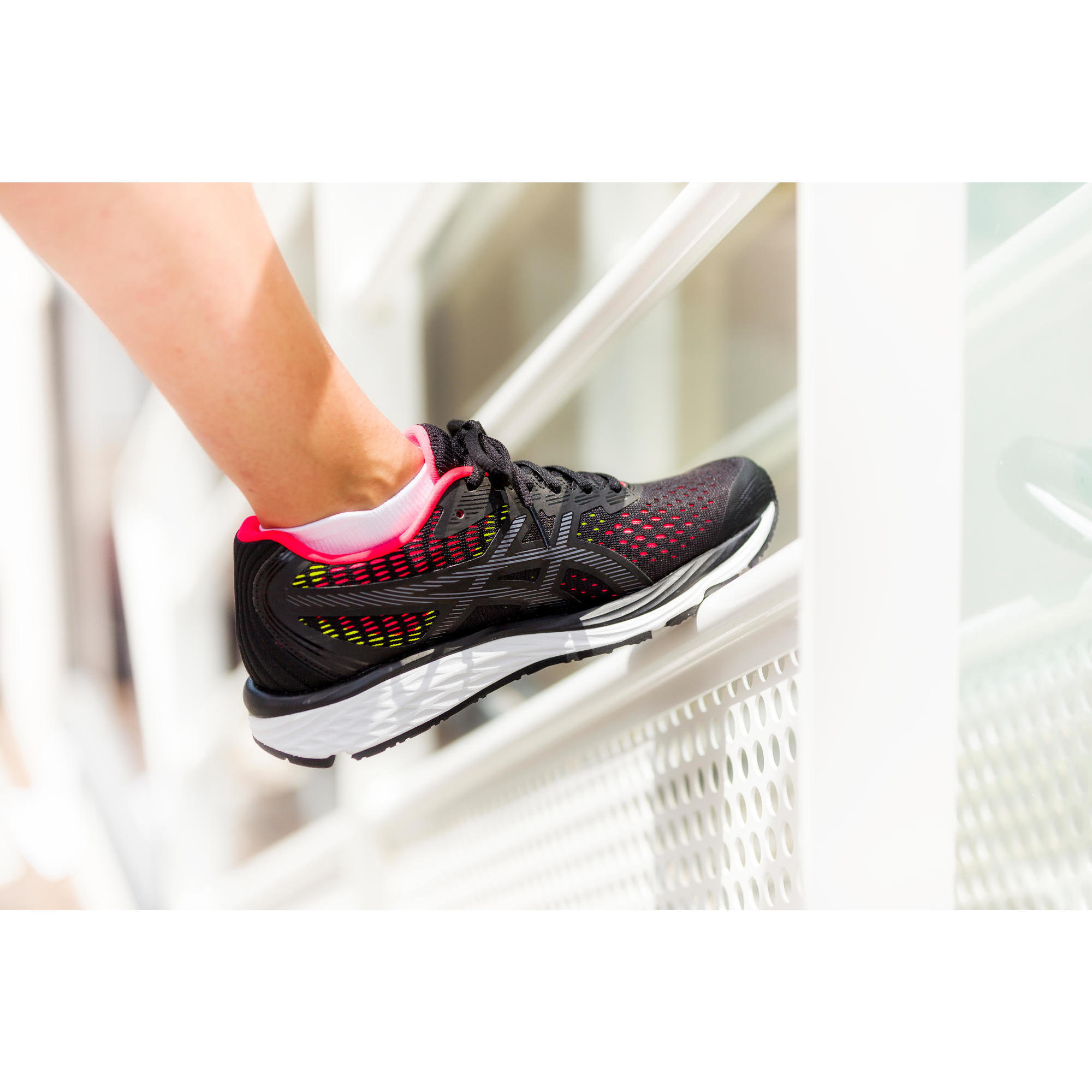 asics gel stratus womens