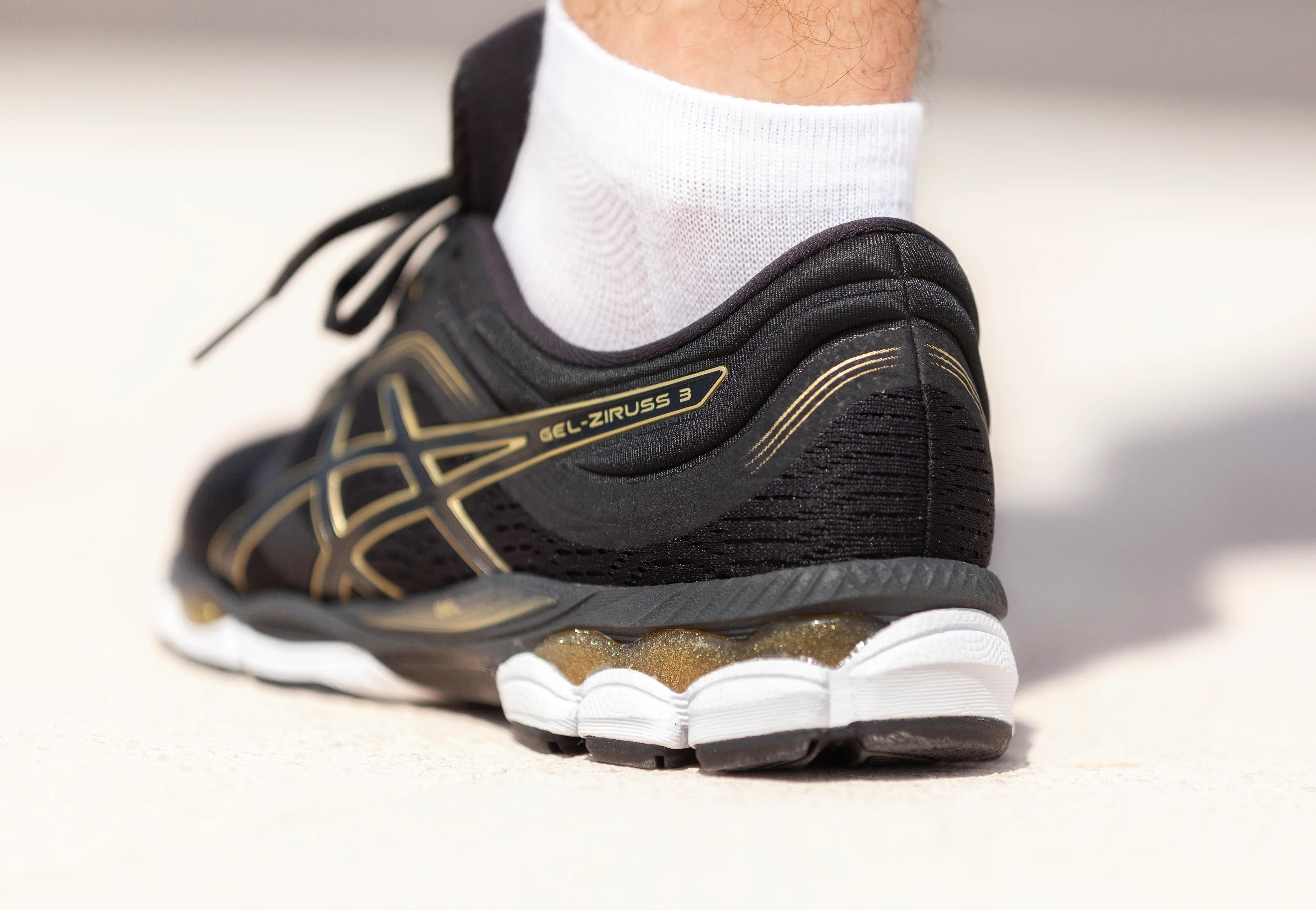 КРОССОВКИ ДЛЯ БЕГА МУЖСКИЕ ASICS GEL ZIRUSS — купить в интернет-магазине  decathlon.ru