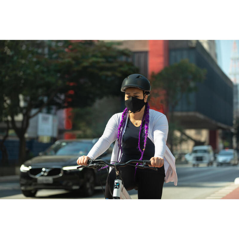 Helma na městskou cyklistiku 100 černá 