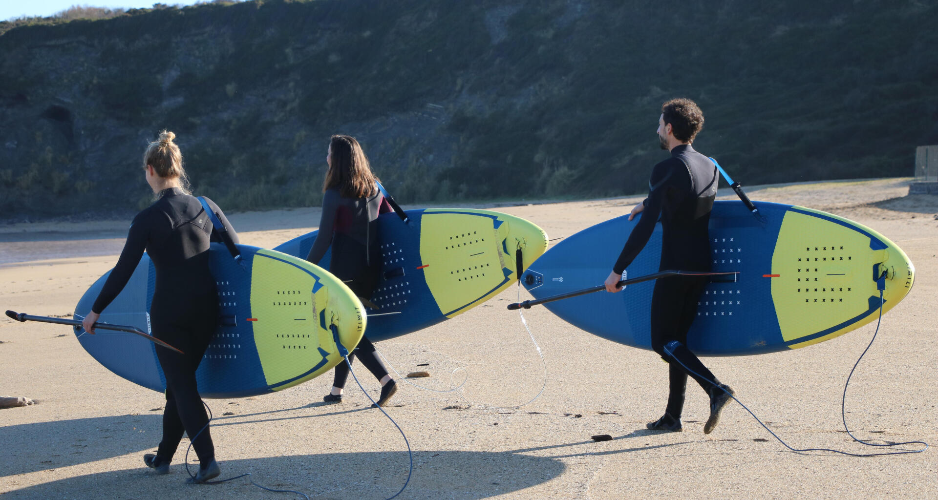 Wie surft man mit einem Stand Up Paddle Board?