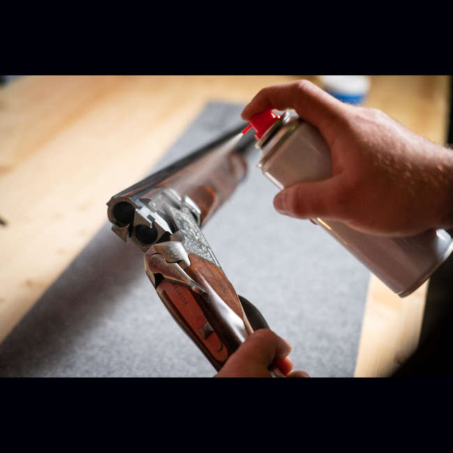 Kit Pulizia Armi Wiltec - 100 Pezzi, Spazzole E Pezzuole, Per Fucili E Pistole, Valigetta Alluminio