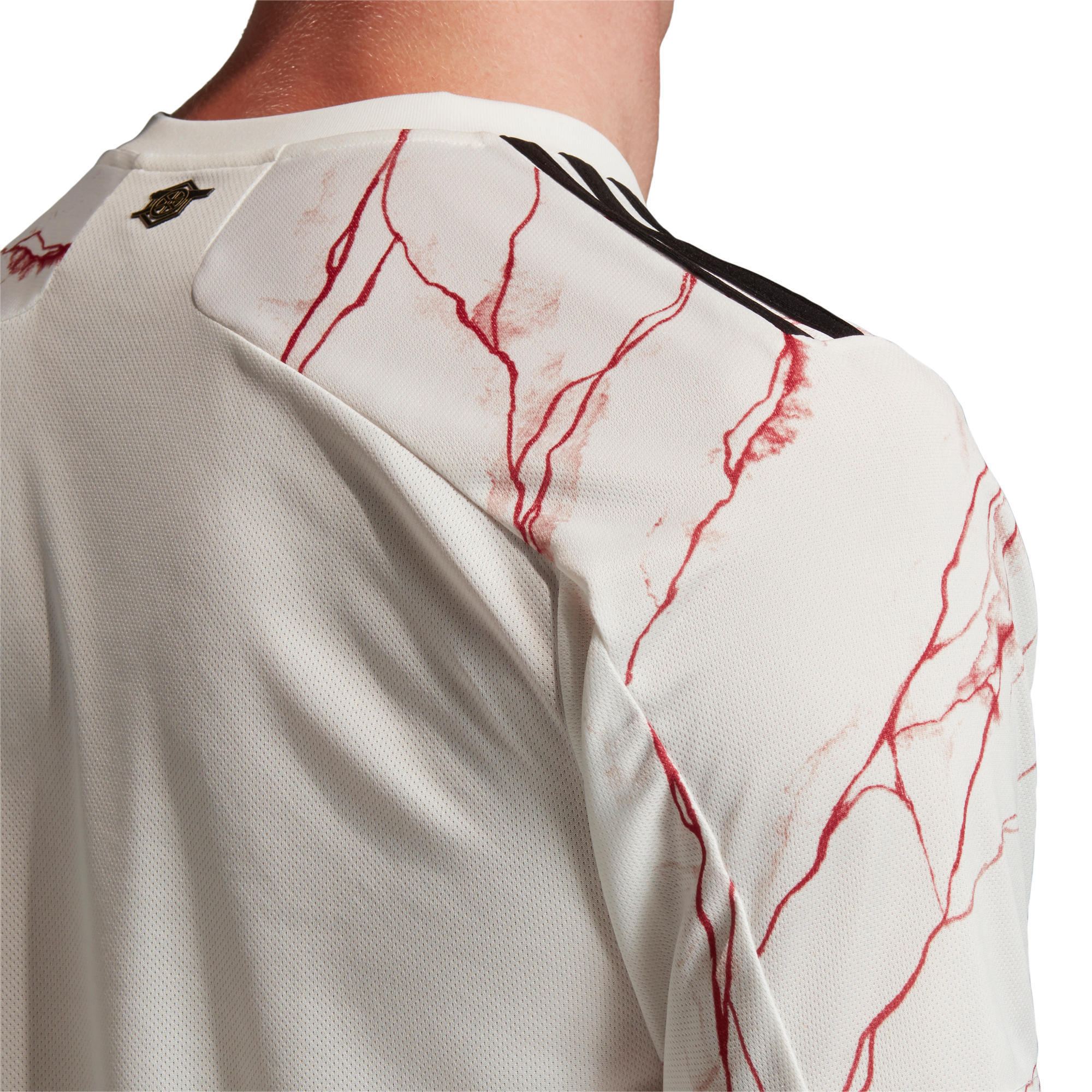 arsenal junior away shirt