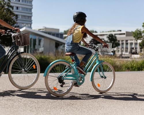 apprendre-enfant-a-faire-du-velo-en-ville