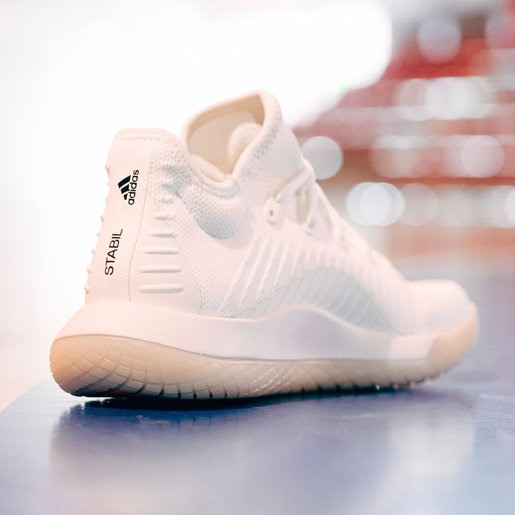 تاجر التيار خطيب zapatillas balonmano blancas - kouraniyat.com