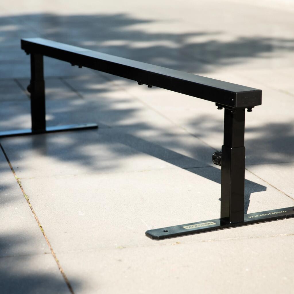 Adjustable and Connectable Skateboarding Slide/Grind Bar - Black