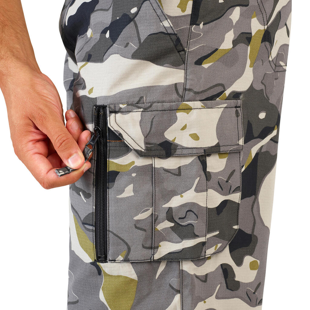 Jagdshorts 500 Camouflage Woodland grün und braun 