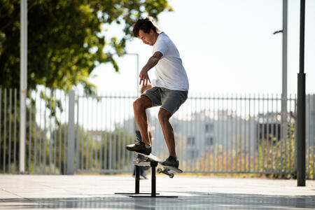 SAV Skateboard