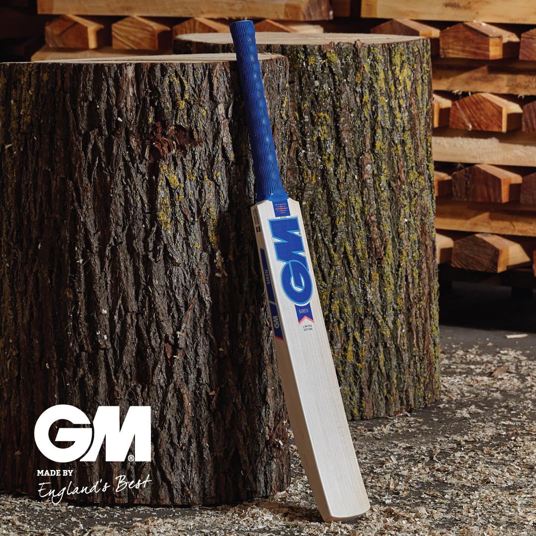 close up of a cricket bat