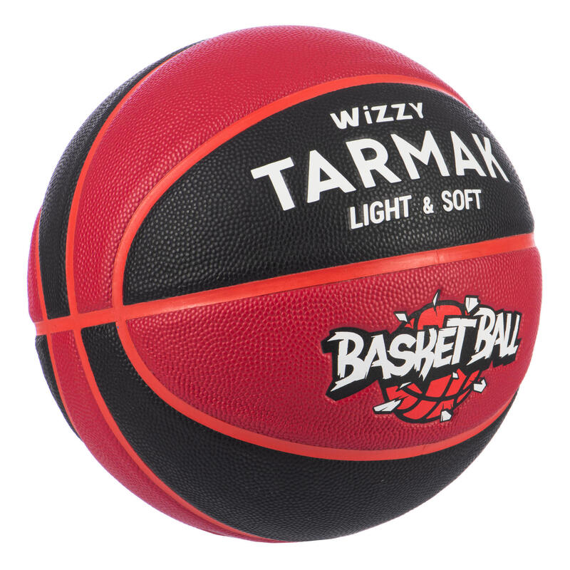 Ballon de basket enfant Wizzy basketball noir bordeaux taille 5 jusqu'a 10 ans.